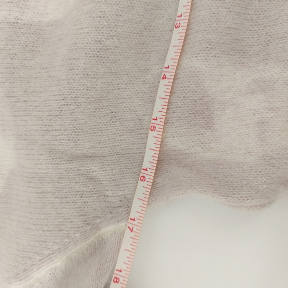 Skull Cashmere Skull V Neck Swater Size Small Pink - Picture 7 of 8